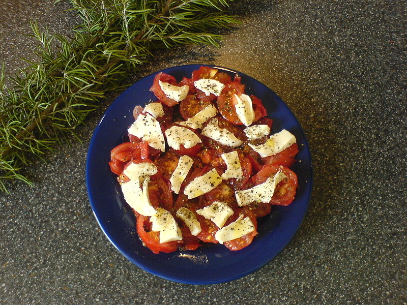 images/salatka caprese.jpg00180.jpg